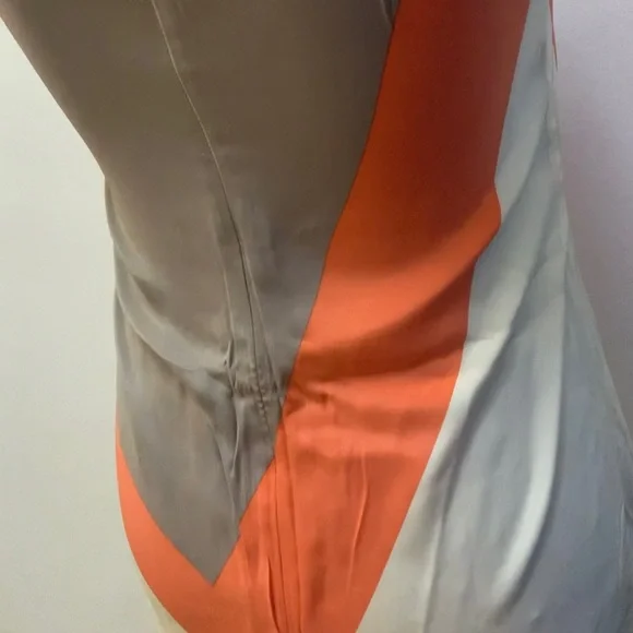 🌟 “FRENCH CONNECTION” satin dress in pastel colours with Lining Inside. - Picture 9 of 13